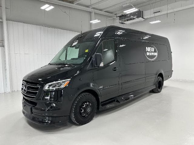2024 Mercedes-Benz Sprinter Cargo Van